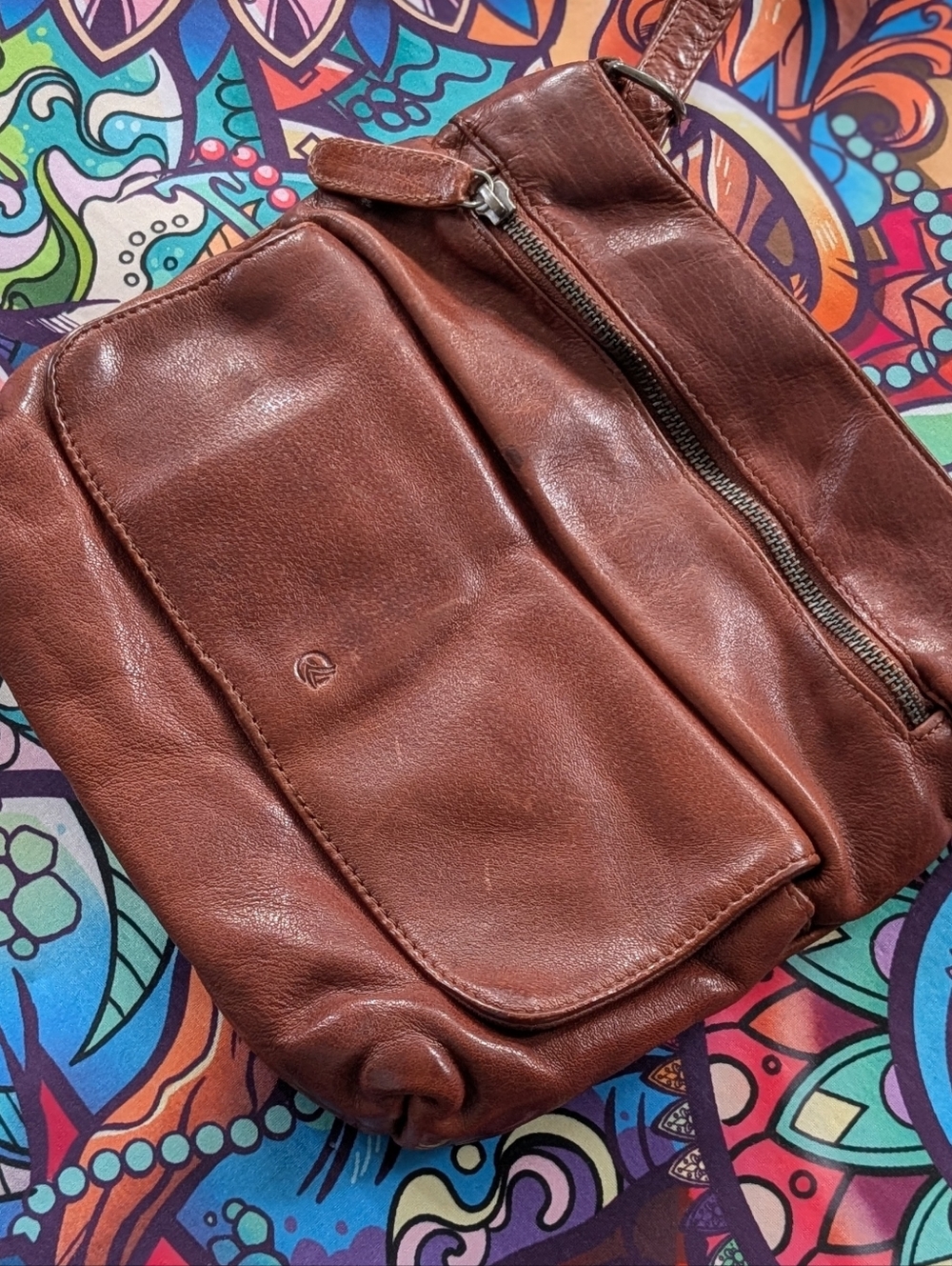 Antonio Valeria Chestnut Brown Leather Crossbody Bag Purse Adjustable Strap - Picture 2 of 10